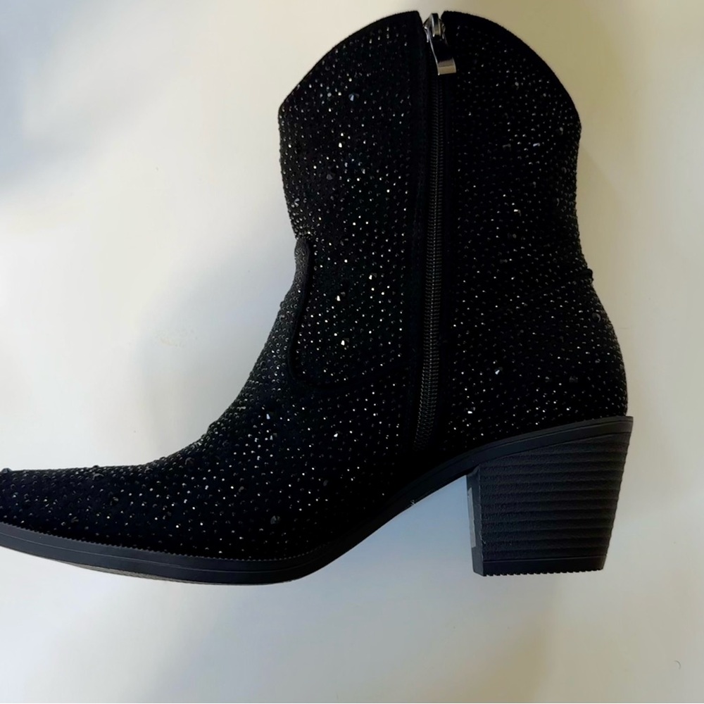 Women's Rhinestone Cowboy Boots - Picture 3 of 6